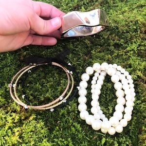 Kenneth Lane Gold Hinged Geometric Bangle Bracelet